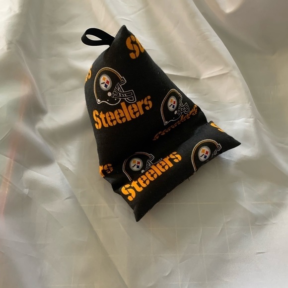 pittsburgh steelers ipad/book/phone bean bag holder stand - Picture 4 of 4